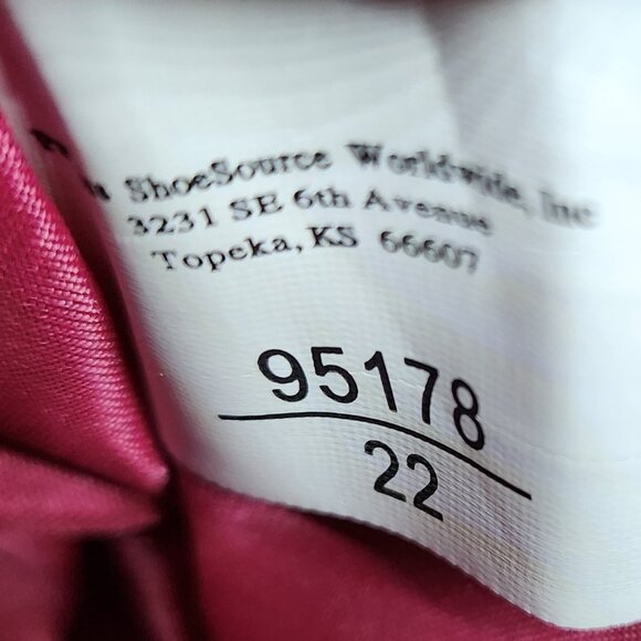 Y2K Pink Faux Croc Print Handbag With Buckle Feature - Picture 7 of 9